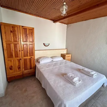 Golden Guest house 3*