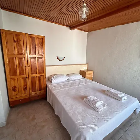 Golden Guest house 3*
